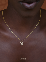 Load image into Gallery viewer, Moyo 18k Gold Vermeil Necklace
